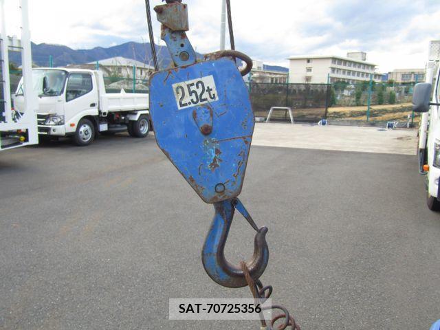 Mazda TITAN 1992-05 218719-16