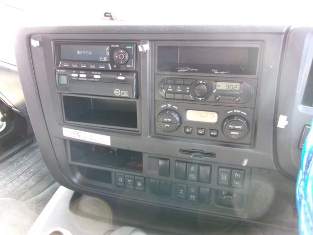 Isuzu GIGA 2016-09 12491-17