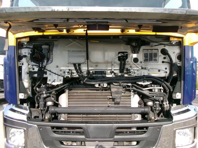 Isuzu GIGA 2016-09 12491-21
