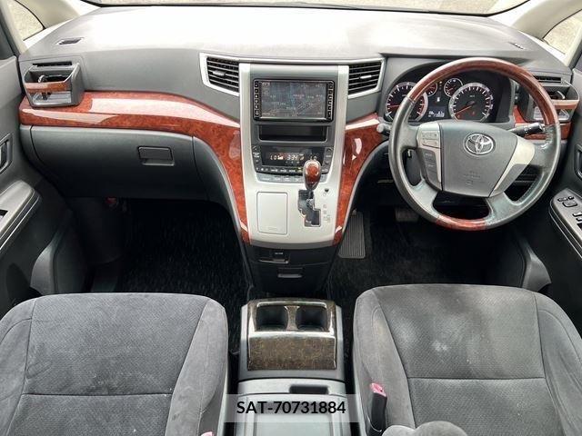 Toyota VELLFIRE 2009-11 381935-1