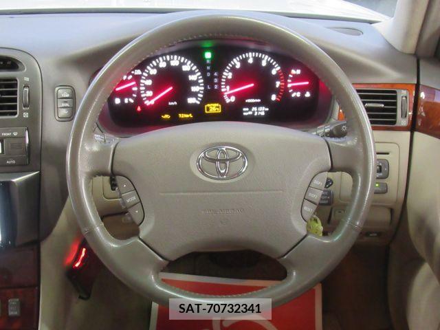 Toyota CELSIOR 2001-02 202636-16