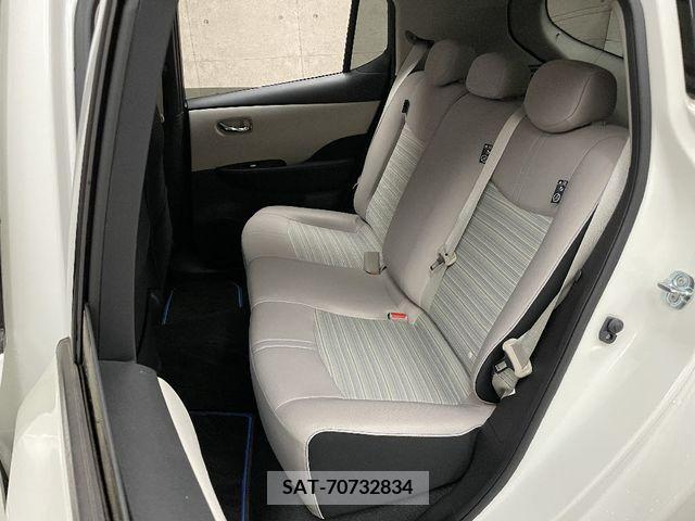 Nissan LEAF 2018-10 232406-6
