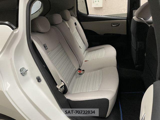 Nissan LEAF 2018-10 232406-4