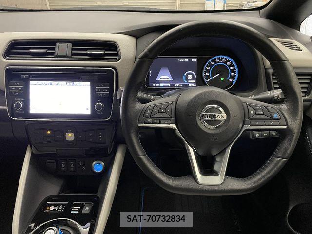 Nissan LEAF 2018-10 232406-2