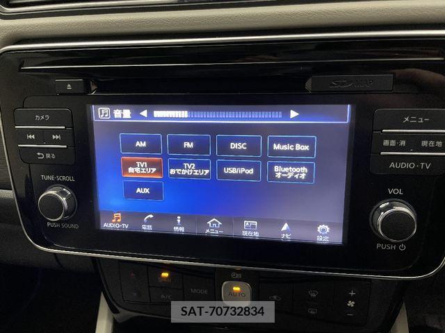 Nissan LEAF 2018-10 232406-16