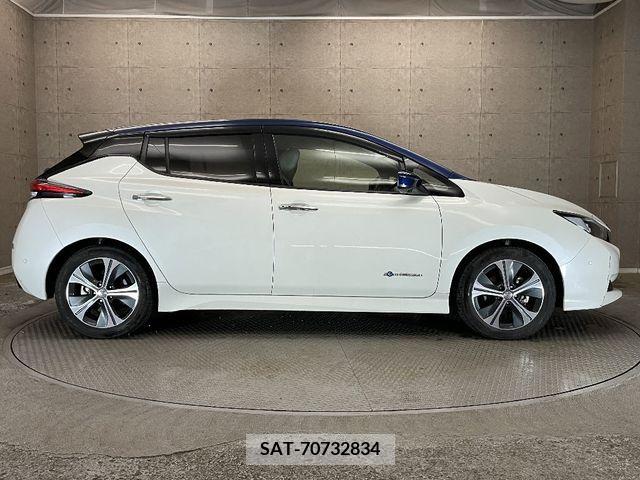 Nissan LEAF 2018-10 232406-14