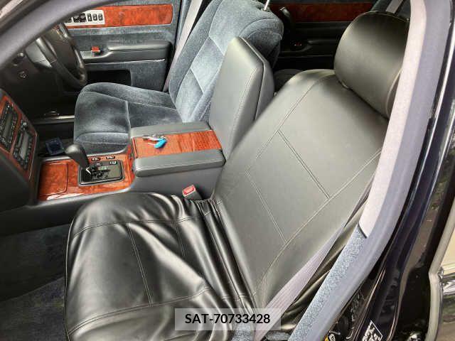 Toyota CENTURY 2014-09 357725-5