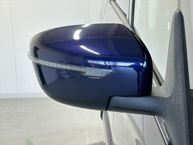Nissan SERENA 2016-12 193098-13