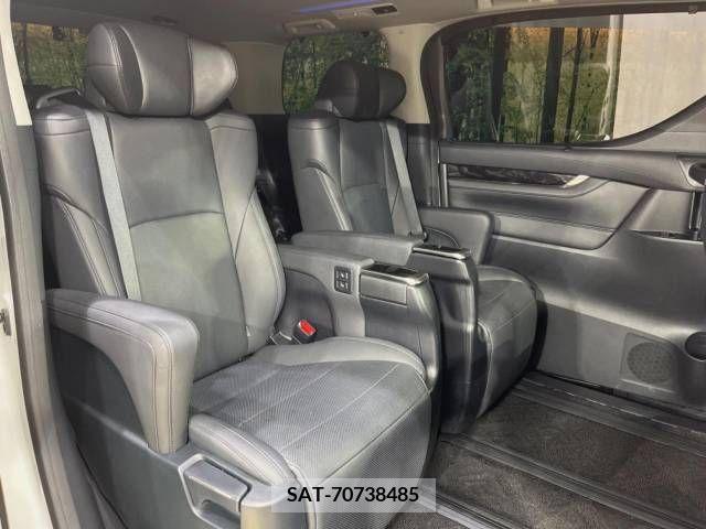 Toyota ALPHARD 2022-07 238213-9