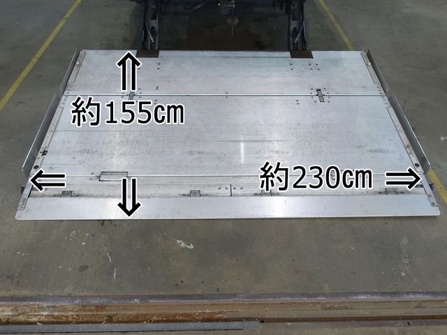 MITSUBISHI FUSO Fighter 2017-08 3594-2