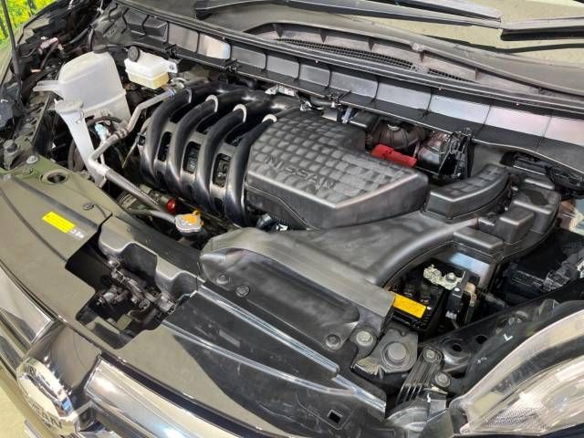 Nissan SERENA 2019-04 186432-19