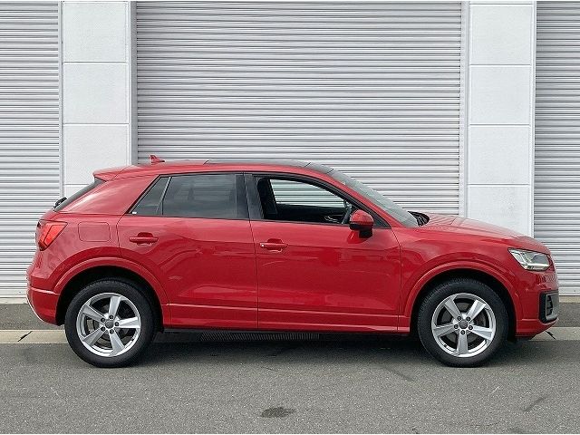 Audi Q2 2018-09 8582-17