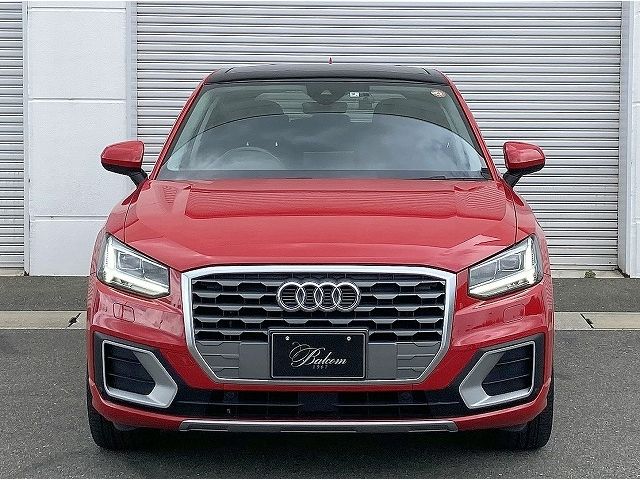 Audi Q2 2018-09 8582-18