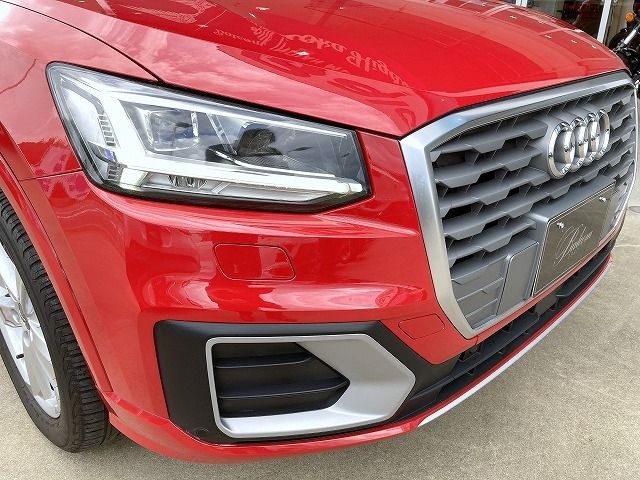 Audi Q2 2018-09 8582-6