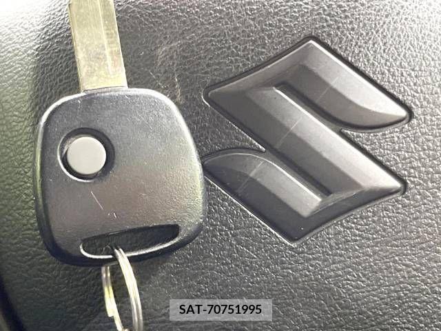 Suzuki ALTO 2020-09 389131-4
