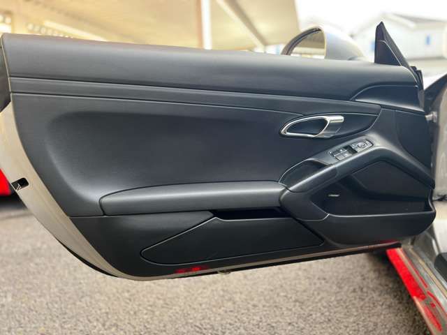 Porsche BOXSTER 2012-11 27179-12