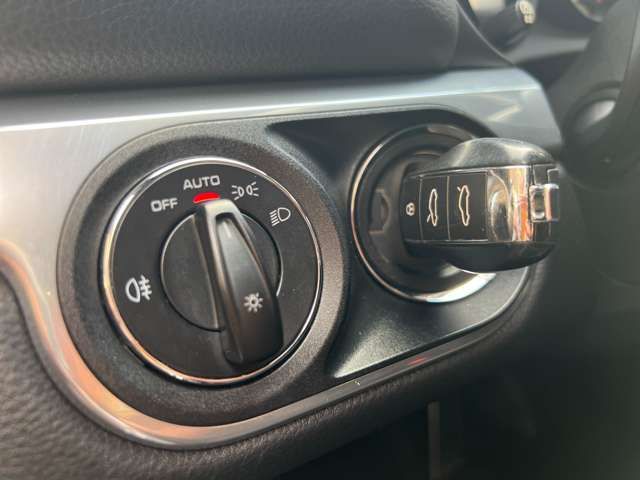 Porsche BOXSTER 2012-11 27179-19