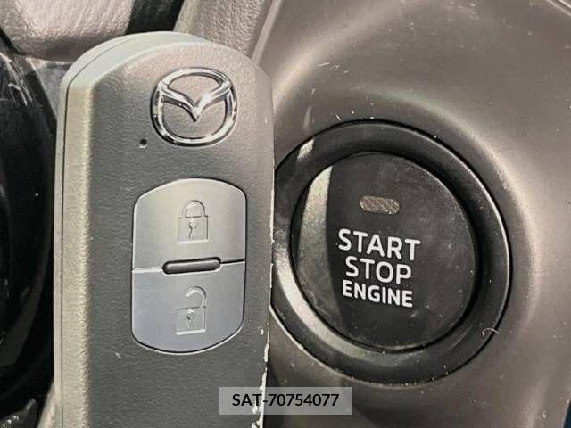 Mazda DEMIO 2015-09 301928-7