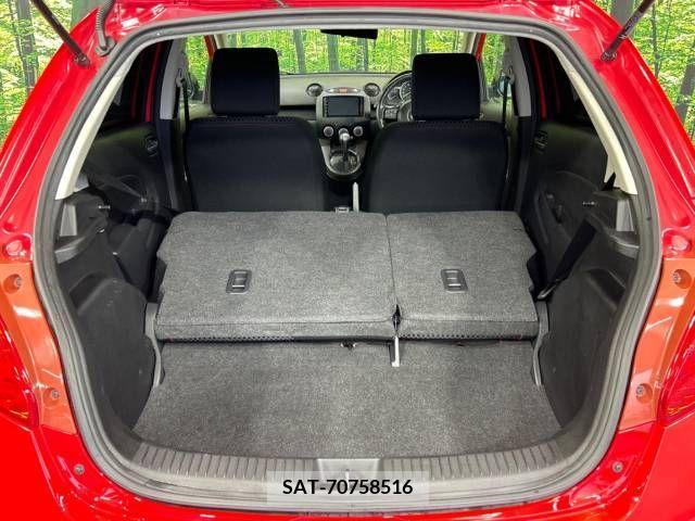 Mazda DEMIO 2013-08 396384-10