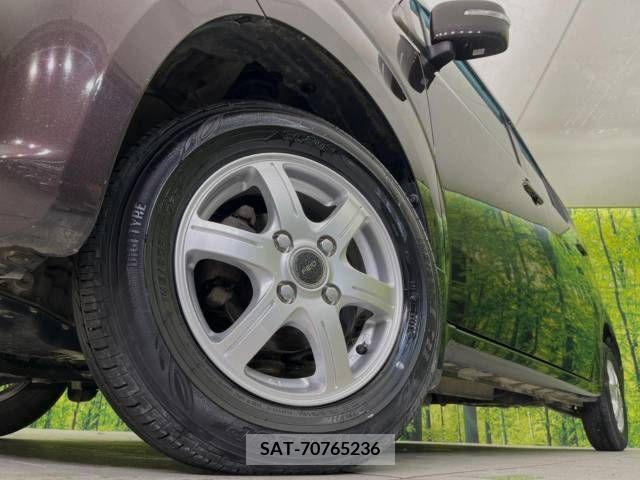 Nissan MOCO 2012-01 324533-11