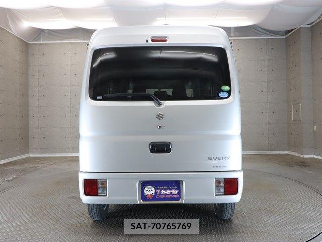 Suzuki EVERY 2018-06 301603-6