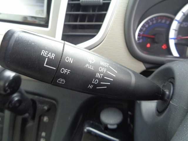 Suzuki WAGON R 2012-11 3632-5