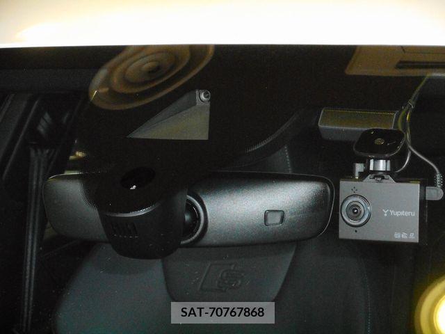 Audi A6 2021-03 372192-18
