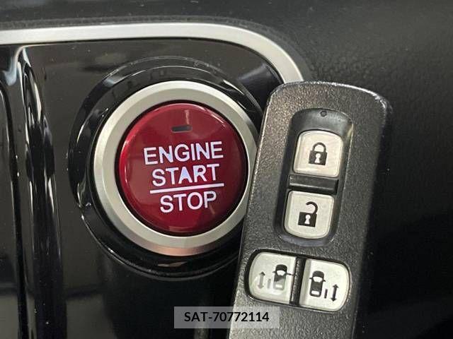 Honda N BOX CUSTOM 2015-07 306614-3