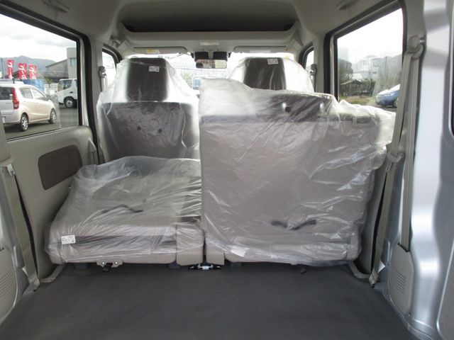 Nissan CLIPPER 2023-10 195499-10