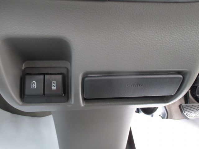 Nissan CLIPPER 2023-10 195499-24