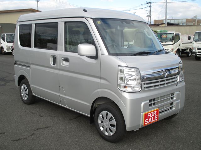 Nissan CLIPPER 2023-10 195499-2