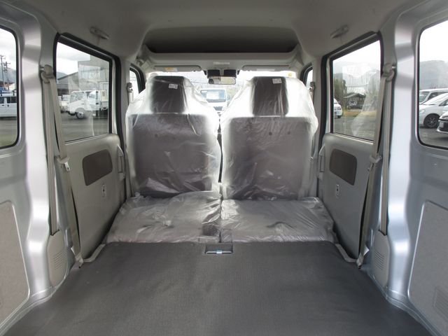 Nissan CLIPPER 2023-10 195499-9