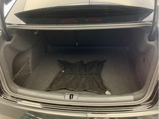Audi A3 SEDAN 2018-12 6417-14