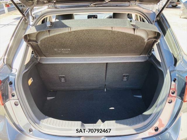 Mazda DEMIO 2018-01 267538-23