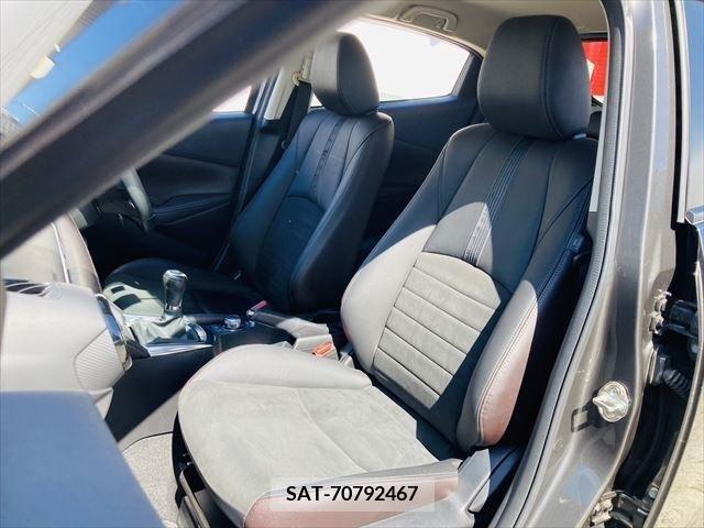 Mazda DEMIO 2018-01 267538-21