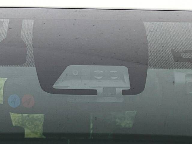 Toyota VOXY HYBRID 2019-10 191723-2