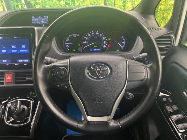 Toyota VOXY HYBRID 2019-10 191723-12