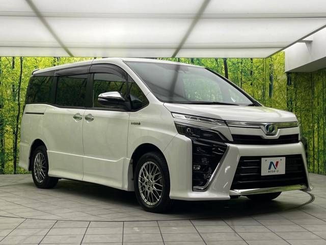 Toyota VOXY HYBRID 2019-10 191723-17