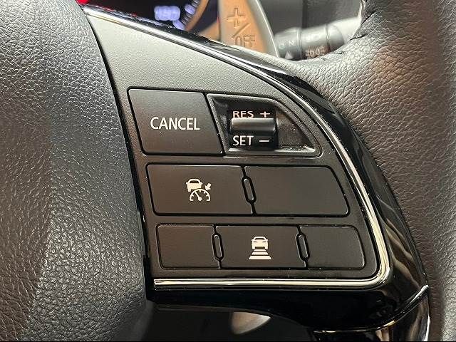 Mitsubishi ECLIPSE CROSS 2019-06 185472-9
