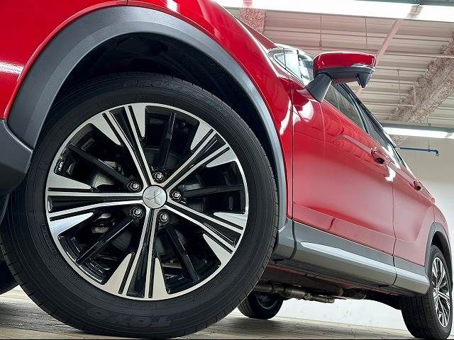 Mitsubishi ECLIPSE CROSS 2019-06 185472-17