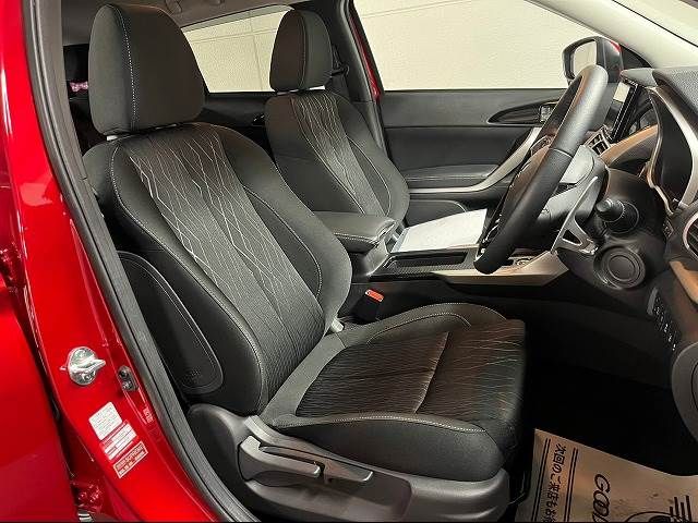 Mitsubishi ECLIPSE CROSS 2019-06 185472-16