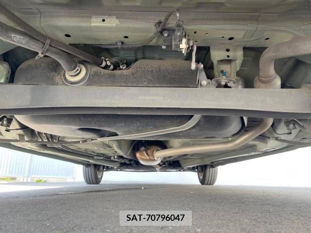 Suzuki SPACIA 2018-02 386824-19