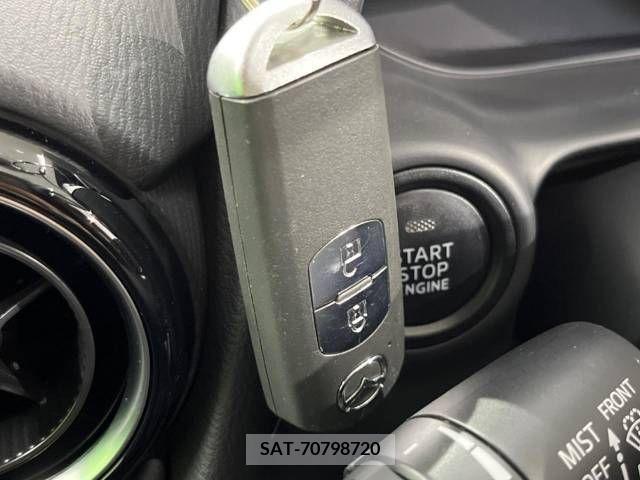 Mazda DEMIO 2016-07 390507-7