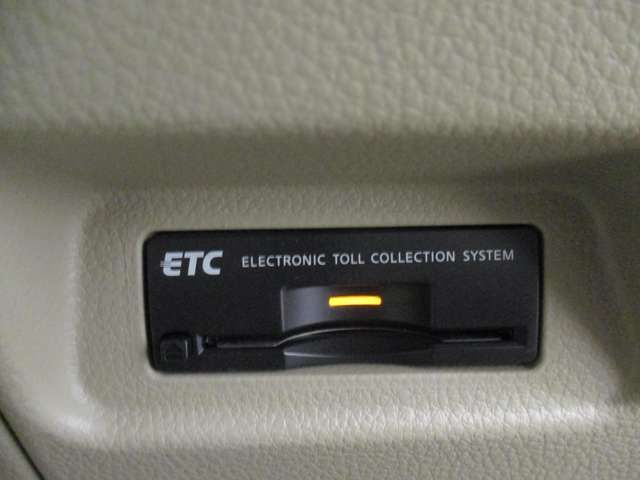 Nissan TIIDA 2006-09 193125-17