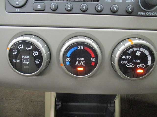Nissan TIIDA 2006-09 193125-8