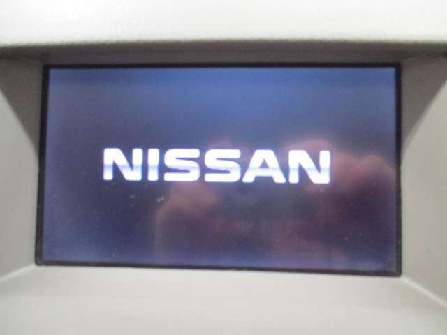 Nissan TIIDA 2006-09 193125-5