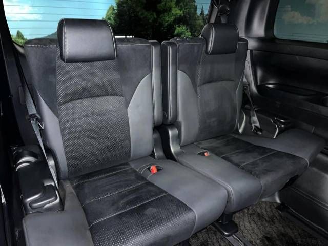 Toyota ALPHARD 2022-05 6952-10