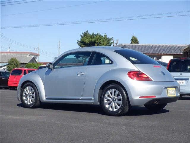 VolksWagen THE BEETLE 2013-04 183042-2