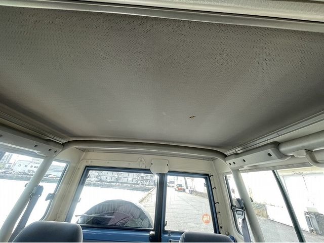 Toyota LAND CRUISER 1999-02 22858-23