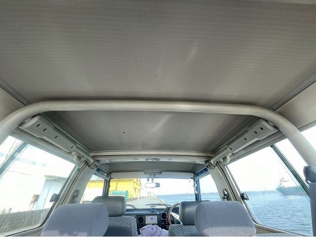 Toyota LAND CRUISER 1999-02 22858-27